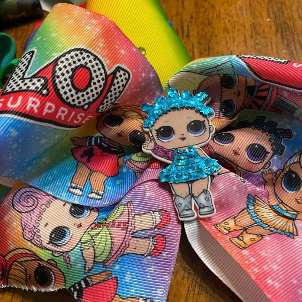 Jo Jo Siwa large cheer hair bows. (4) one ponytail bow, one lol bow
